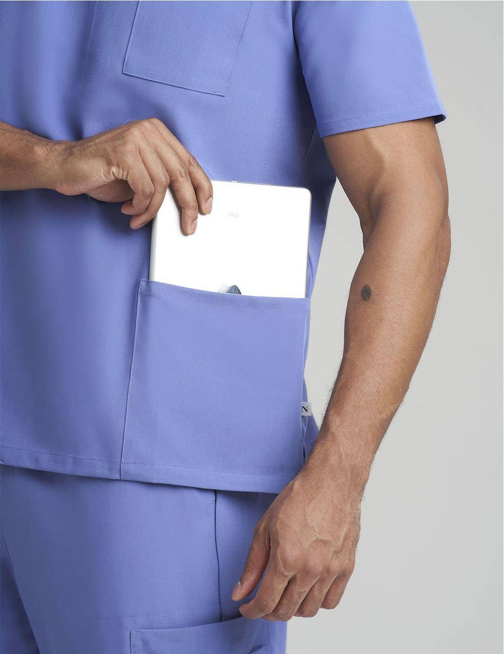 Mens Classic Scrub Top