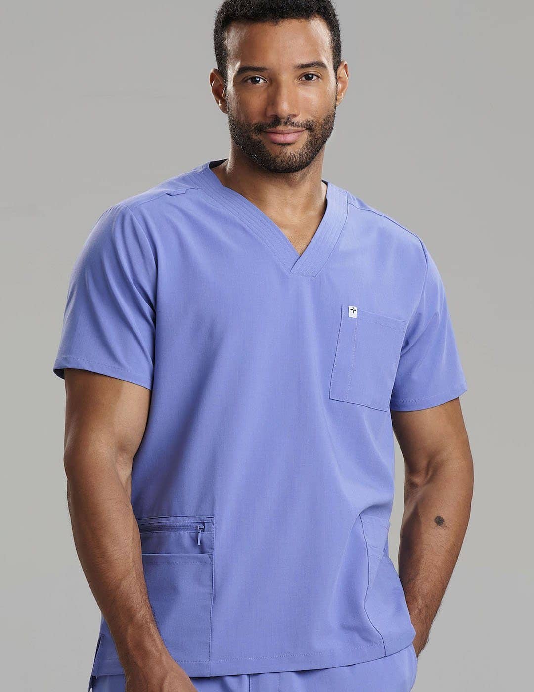 J17101R02 - Model is wearing size L
