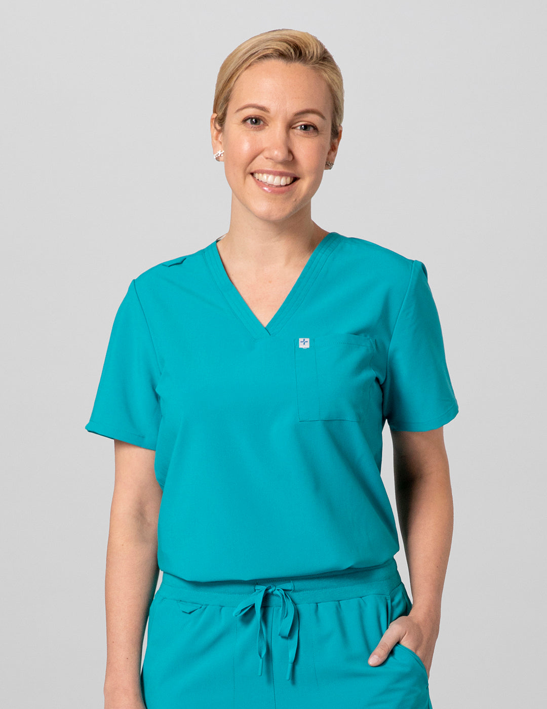 AG24101R0 - Model is wearing size Small